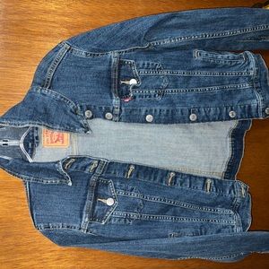 Levi’s Jean Jacket. Only wore a few times.